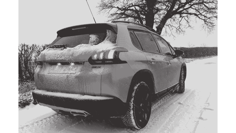 Simple safety tips for driving in severe winter weather